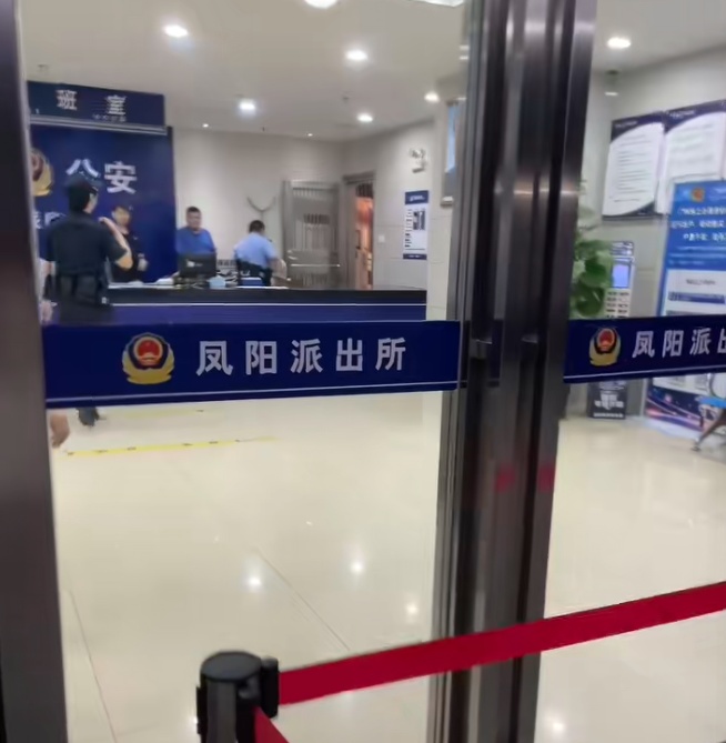 25岁女生走夜路遭醉汉凝视辱骂，硬核维权当场获赔2000元+书面道歉！